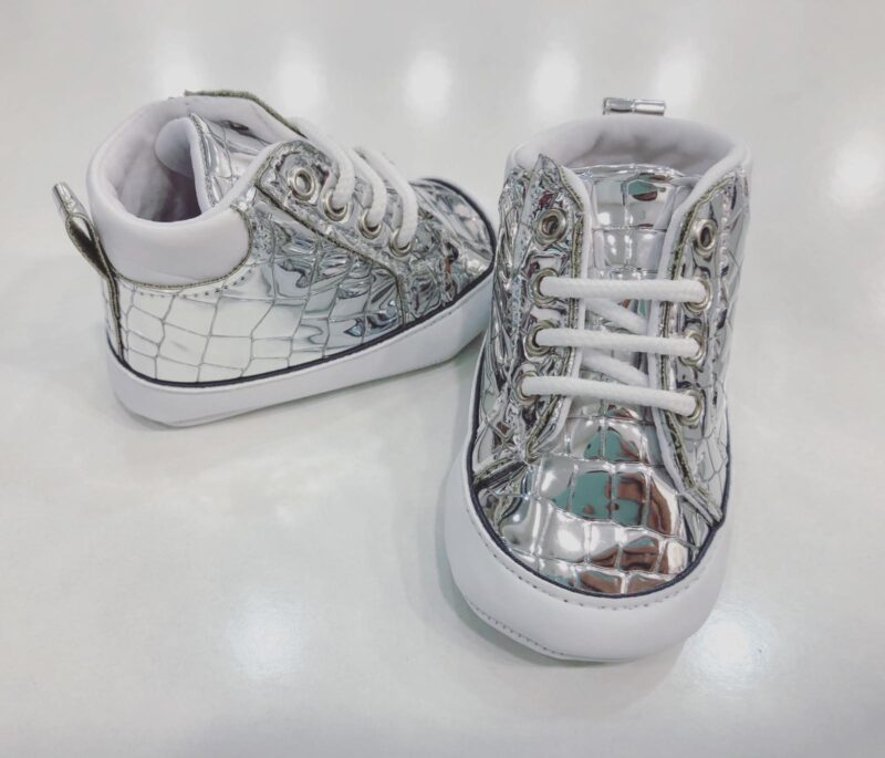 Sneakers bebe lucioși
