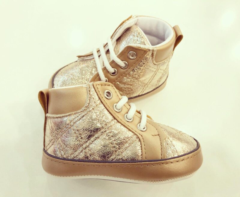 Sneakers maro lucioși