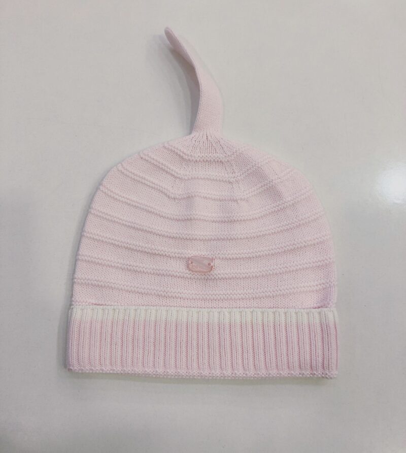 Căciulă roz din tricot fin