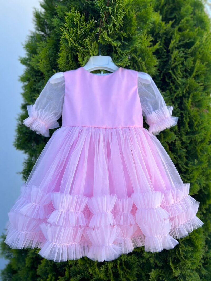 Rochița Curcubeu, Little Rose - imagine 2