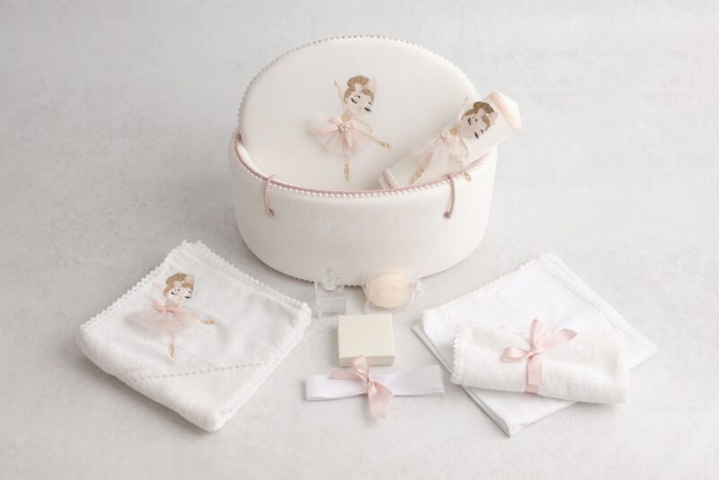 Trusou botez si lumanare,balerina - imagine 3